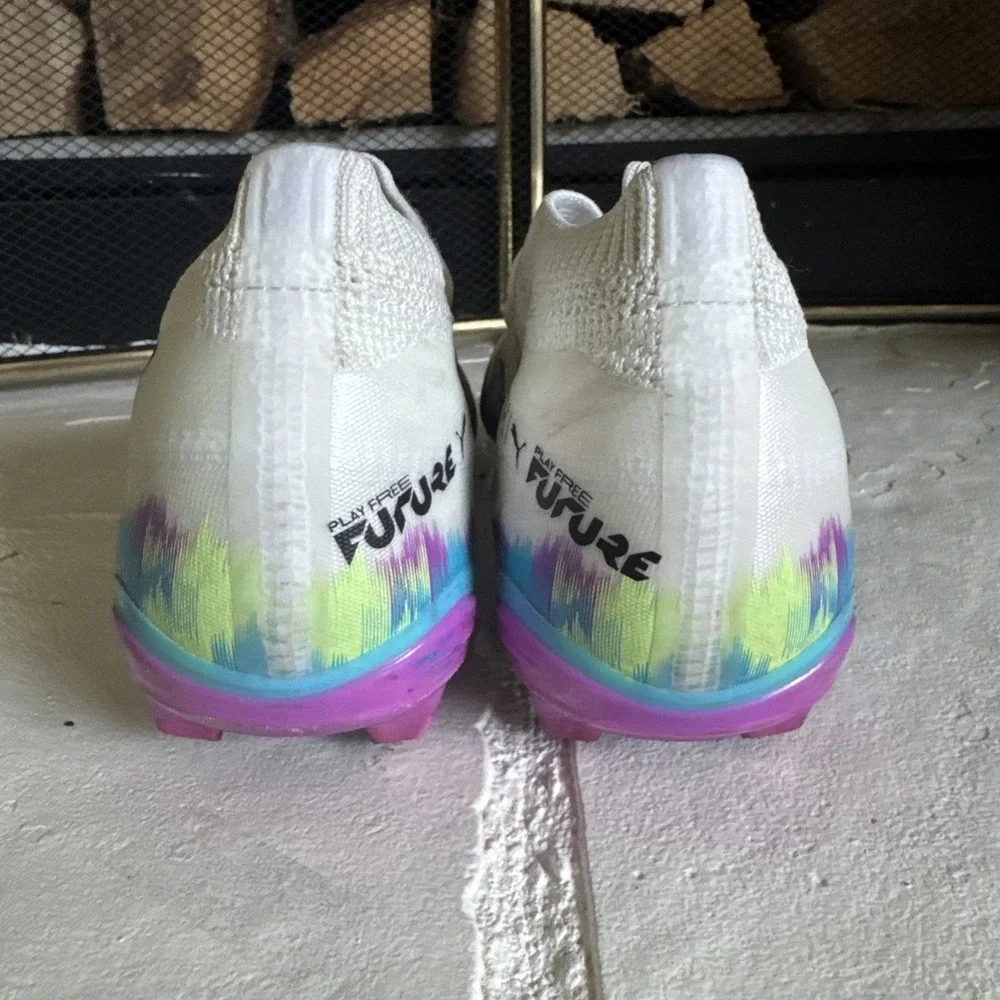 Puma Future 7 Match FG/AG Womens Soccer Cleats White Multi 108770-01 Size 8